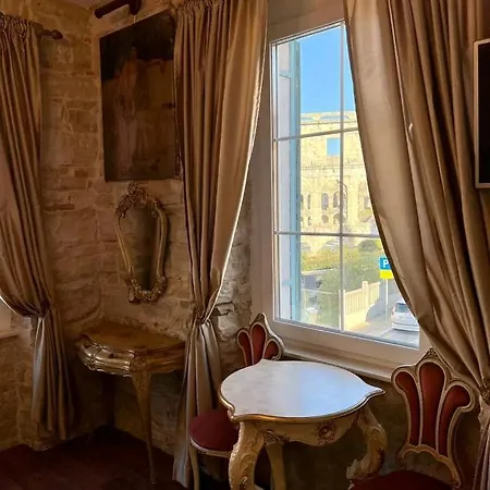 Spectacular View Of The Colloseum