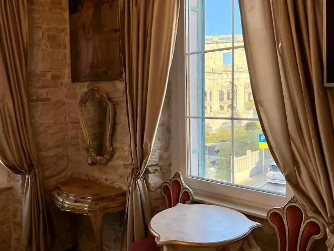 Spectacular View Of The Colloseum